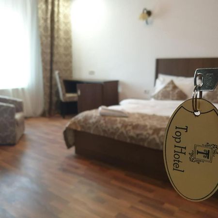 Hotel Top Central Bukares Bagian luar foto