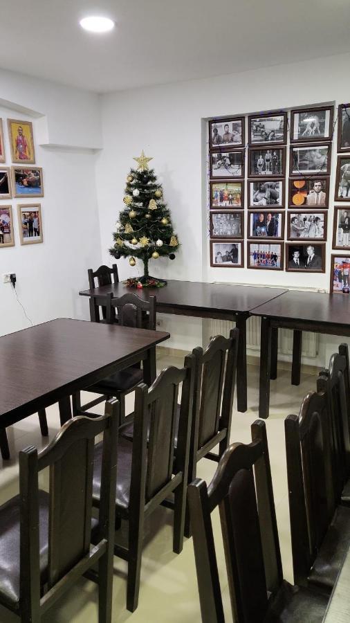 Hotel Top Central Bukares Bagian luar foto