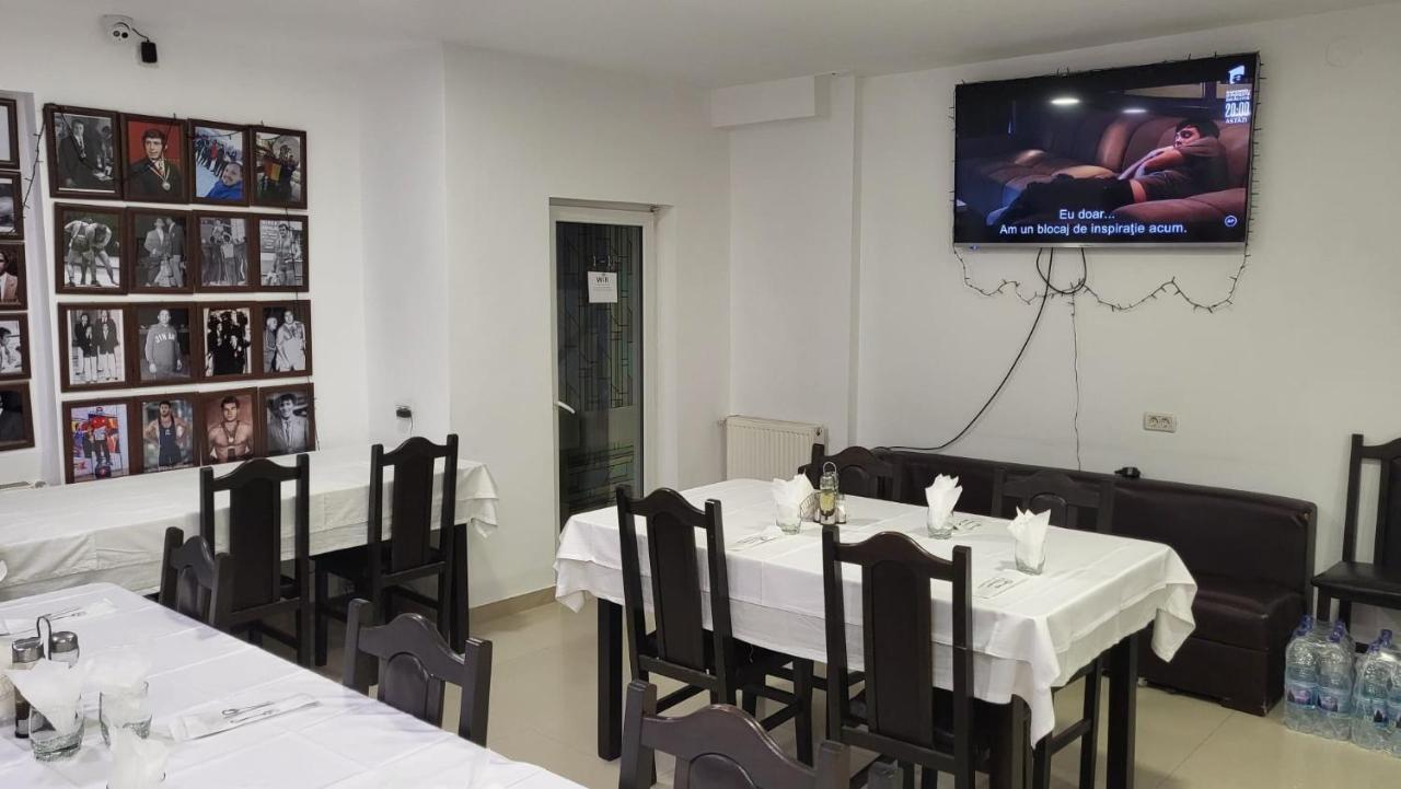 Hotel Top Central Bukares Bagian luar foto