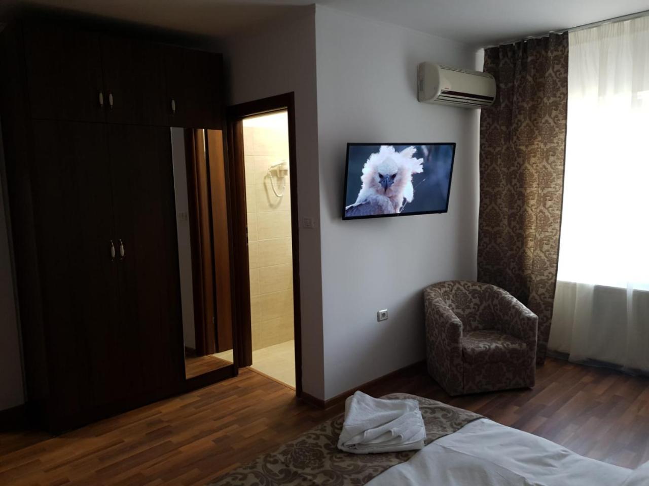 Hotel Top Central Bukares Bagian luar foto